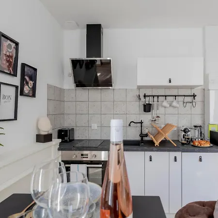 La Elegance - Hyper Centre-wifi-netflix Apartment *